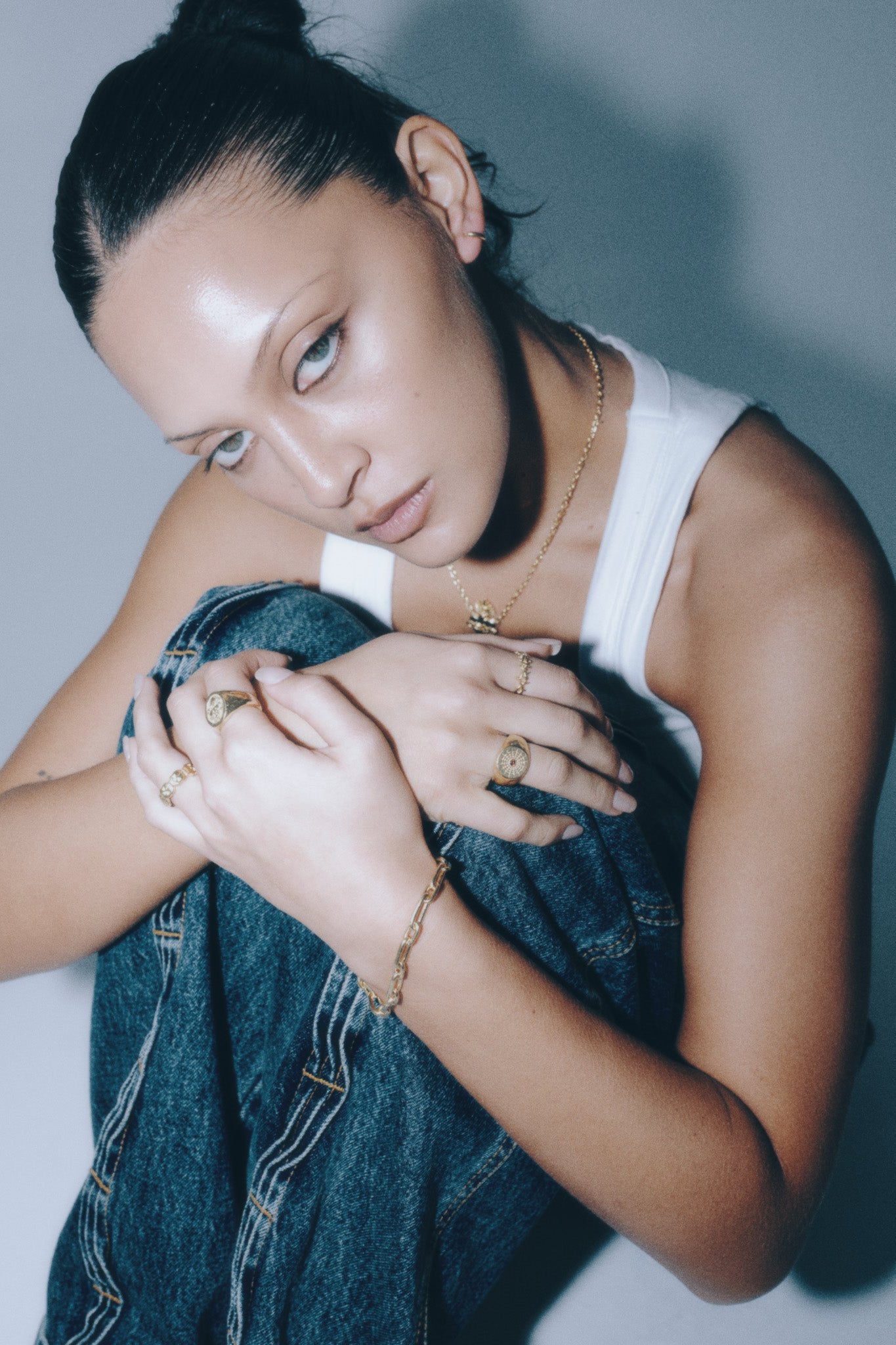 Favourites In Gold – Lox & Chain