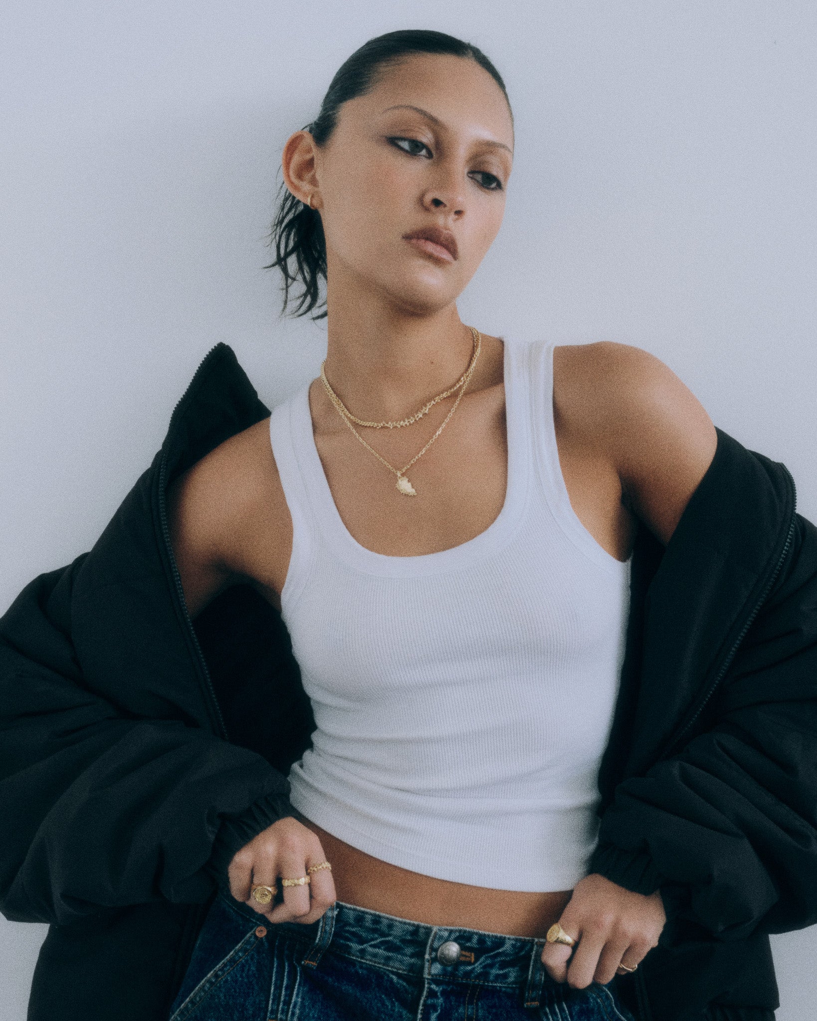 Favourites In Gold – Lox & Chain
