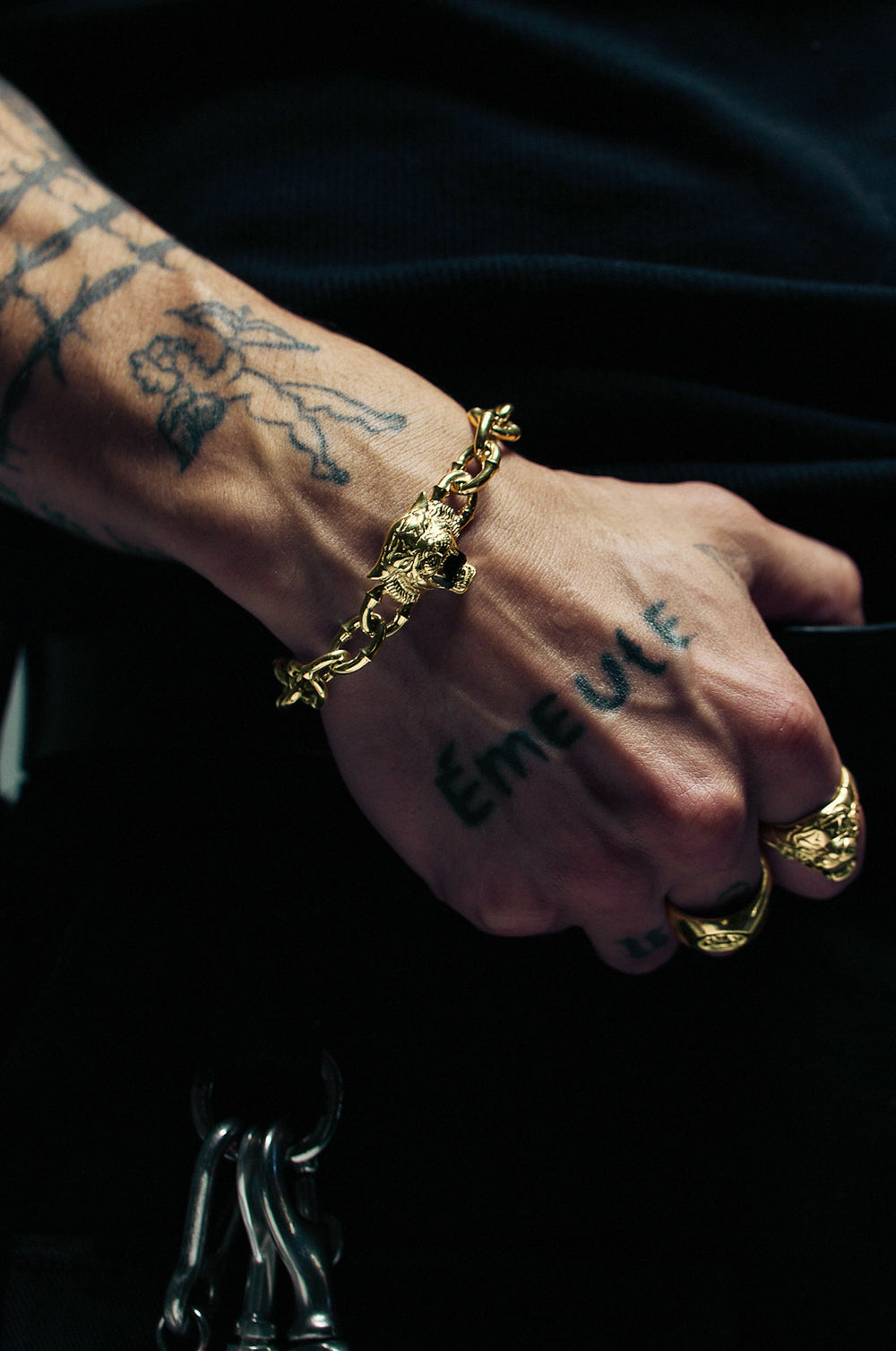 Love Kills Bracelet - Black Zircon | Gold